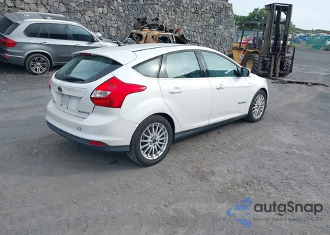 2014 Ford Focus Electric from USA, damaged, VIN 1FADP3R47EL255258